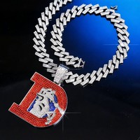 Nouveau Collier Chaîne Maille Cubaine avec Pendentif Lettre D Entièrement Sertie de Diamants, Tendance et Personnalisé