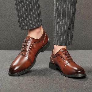 Chaussures Oxford en cuir véritable haut de gamme de style britannique pour hommes, à lacets, bout pointu, fabriquées à la main, imperméables, pour marié - Product Image 1