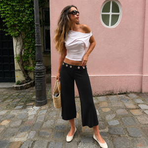 Shorts culottes pour femmes, couleur unie, coupe ample, longueur genou, taille haute, avec œillets métalliques, style décontracté streetwear, type bermuda - Product Image 3