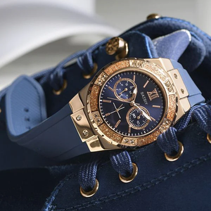 <span class=keywords><strong>Reloj</strong></span> Cronógrafo <span class=keywords><strong>Guess</strong></span> W1053L1 <span class=keywords><strong>Nuevo</strong></span> para Mujer, Correa de Silicona de 20 mm, Caja de Acero Inoxidable, Resistente al Agua 50 m, Movimiento de Cuarzo - Product Image 2