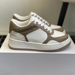 Zapatos Casuales de Mujer de Cuero de Alta Calidad Hechos a Medida, Retro, Antideslizantes, Multicolores, Zapatos Deportivos Casuales de Yoga de Caña Baja Personalizados - Product Image 3