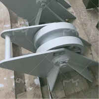 Chine Fabricant Nouveau rouleau en acier moulé chaumard chaîne d'ancrage câble rouleau de guidage de roue pour navires et bateaux