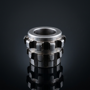 Insert de moyeu central durable pour jantes de moto en alliage – Accessoire de pneu élégant et pièce de rechange avec construction de précision - Product Image 2