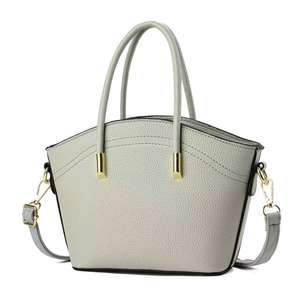 Sac fourre-tout rétro en PU grande capacité pour femme, nouvelle collection automne-hiver, haut de gamme, simple, avec chaîne et fermeture éclair, en polyester - Product Image 3