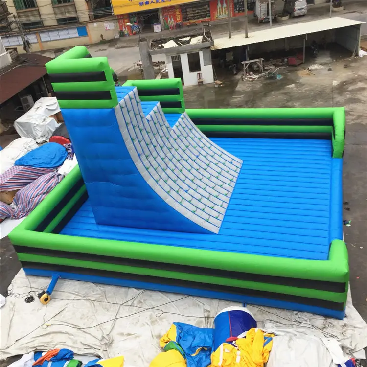 การผลิต Plato PVC ผู้ใหญ่ Inflatable เกมกีฬาเด็ก Inflatable Rock Climbing Wall สำหรับขาย