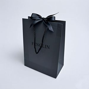 Borsa di Carta Bianca di Lusso con Elegante Dettaglio a Fiocco per Confezioni di Boutique di Marca Premium, Sacchetti di Carta Personalizzati - Product Image 5