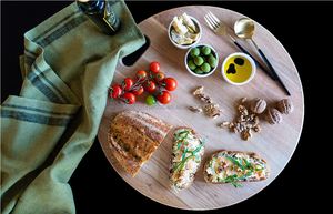 Planche à charcuterie surdimensionnée <span class=keywords><strong>en</strong></span> <span class=keywords><strong>bois</strong></span> de chêne, planche à fromage extra large, planche de service avec poignée pour servir les fromages - Product Image 2