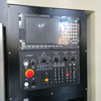 Vente flash - Centre d'usinage vertical CNC à 3 axes VMC1160 haute précision avec système de commande FANUC/Mitsubishi pour le travail des métaux