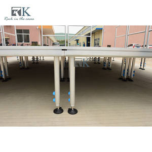 שלב מעץ מלא שלבים חיצוניים ניידים עם 4 רגליים עם מעקה ומגן חצאיות - Product Image 6