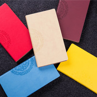 Vente chaude A6 Journal Notebook Multicolore Business Strappy Design 100 Feuilles Logo Personnalisé Couverture En Cuir Dur pour Bureau