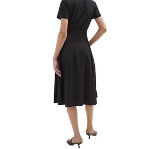 Nouvelle Arrivée Robe Longue d'Été Personnalisable à Motif Uni en Coton Respirant Plissée Tendance pour Femmes - Product Image 5