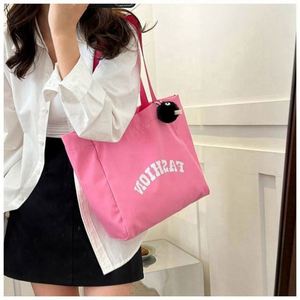 Sacs fourre-tout en toile de coton réutilisables noirs tendance avec logo imprimé – Meilleures ventes - Product Image 6