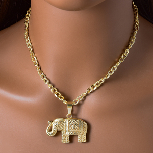 Custom Glossy Polished Fine Realistic Wholesale Trendy Unisex Vivid Fish Charm 18K Gold Plated <b>Copper</b> Wedding Pendant Necklace - Product Image 2