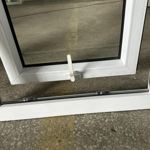 Petite fenêtre en PVC anodisé bon marché à double <span class=keywords><strong>vitrage</strong></span>, 3 rails, auvent en verre, design brun, prix pour Hyundai Grace - Product Image 1