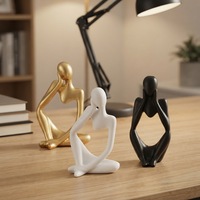 Statuette de Penseur en Résine Art Déco Moderne, Artisanat Métallique, Ornement Doré, Logo Personnalisé pour Décoration de Bureau à Domicile