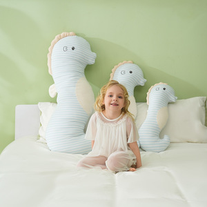 Oreiller long en coton HECION amovible avec motif animal de dessin animé, jouet en peluche doux et mignon pour les enfants, compagnon de sommeil apaisant pour dormir sur le côté - Product Image 1