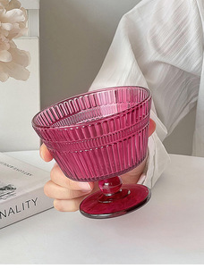 Venta al por mayor: Tazón de vidrio alto estilo coreano a rayas rosa para yogur, ensalada, postre o bebidas. - Product Image 5