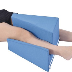 Almohada de Posicionamiento Trapezoidal 48x22x41 cm para Soporte Postquirúrgico de Piernas, Esponja Azul, Equipo de Rehabilitación - Product Image 4