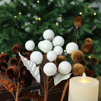 Weihnachts baum Samt Ornamente Ball Picks für Weihnachts baum Dekoration Zweige Burgunder Beeren Stiele für Kranz Arrangements