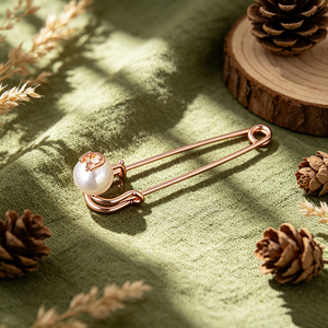 Broche Ronde Émaillée Peinte Sur Mesure, Bijou de Luxe de Créateur pour Femme, Vente en Gros, Bijoux Fantaisie, Cadeau - Product Image 2