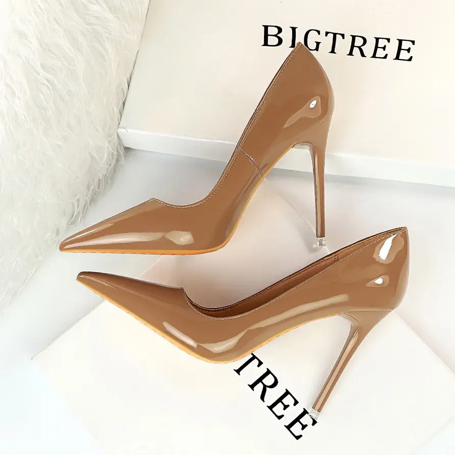 European and American style fashion simple slim - heeled super - high - heeled shiny patent leather shallow mouth pointed sexy t