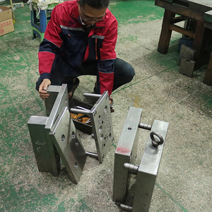 Services d'usinage CNC de haute précision pour le prototypage rapide et la fabrication de pièces de moulage par <span class=keywords><strong>injection</strong></span> métallique - Product Image 5