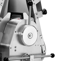 Machine de pressage de rouleaux de table laminoir de pâte de croissant à pizza pour boulangerie utilisant