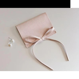 Bolsa de Microfibra de Ante con Cordón y Logotipo Personalizado en Color Rosa - Product Image 4