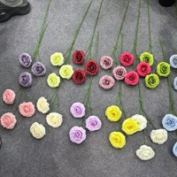 Handgefertigte Seiden-Kunstrose mit 3 Köpfen, Moderne Hochwertige Blumen für Hochzeit, Muttertag, Heimdekoration, Realistische Rote Blumen