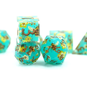 Dugeon & naga jelas Glitter polihedral Resin dadu Dnd Rpg 7 papan permainan dadu gaya Per Set buah