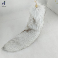 ALICEFUR Vente en gros de porte-clés en queue de renard naturelle, porte-clés en fourrure de renard bleu