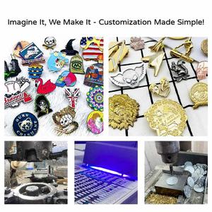 Épinglette en émail dur imitation plaqué or |   Badge souvenir japonais Mont Fuji et fleurs de cerisier |   Épinglette personnalisable - Product Image 4