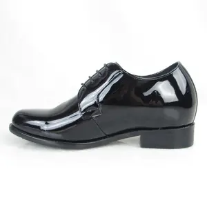 대량 도매 남자 신발 패션 블랙 특허 가죽 엘리베이터 신발 높이 증가 신발
