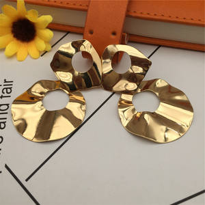 New Modern Trendy Fashion <b>Gold</b> Plated Metal <b>Earrings</b> Handmade <b>Dangle</b> Accessories for Weddings Parties Gifts Mainly Made Alloy - Product Image 4