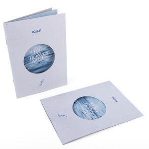 Services d'impression de livres à couverture souple, brochures, catalogues, magazines de mode en couleur personnalisés en usine - Product Image 6