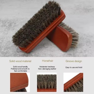 カスタムロゴ入り木製スニーカーシューズクリーニングブラシ 馬毛木製ブラシ - Product Image 4