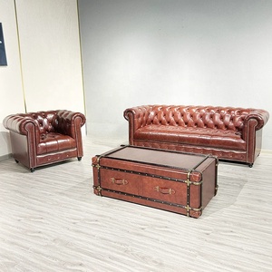 Muebles clásicos de lujo antiguos de estilo americano Salón Cigar Sala VIP Discoteca Bar Sofás de cuero sintético - Product Image 1