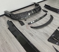 Kit de carrosserie en fibre de carbone sèche de haute qualité style M pour Rolls-Royce Spectre : Lame avant, jupes latérales, diffuseur, spoiler, aérateurs d'ailes, garniture de feux arrière