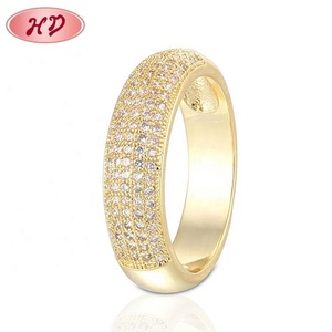 Bague plaquée or pour femmes, multi-rangs, pavée de zircone cubique, large, de luxe, empilable, pour mariage et fête - Product Image 1