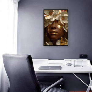Peinture sur toile abstraite moderne de femme noire avec feuille d'or, art mural glamour de dame américaine pour la décoration du salon et de la chambre - Product Image 6