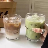 Bambus Vertical Stripe Joint Ice American Latte Matcha Reeded Texture Tasse à lait en verre avec couvercle et paille Tasse à thé Gobelet à café