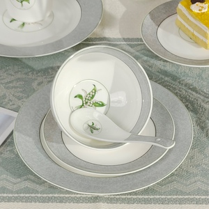 Dinner <b>Sets</b> <b>Dinnerware</b> <b>Sets</b> Kitchen Accessories Exquisite Ceramic 10 Piece <b>Set</b> Porcelain Luxury Europe Good Selling - Product Image 4