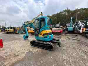 Vente directe du fournisseur : Mini-excavatrice d'occasion KUBOTA U35 - Product Image 3