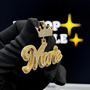 Collar con colgante de corona de moissanita estilo hip hop, con nombre personalizado, chapado en oro y plata, con letras estilo 'Iced Out' y engaste de corona, unisex - Product Image 4