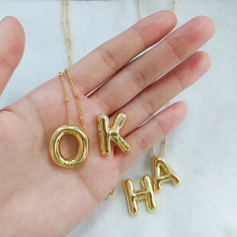 2024 Modeschmuck A-Z Buchstaben Anhänger-Halsband 18k Gold vergoldet Ballon-Buchstaben-Halsband Alphabet Anhänger-Halsband Geschenk