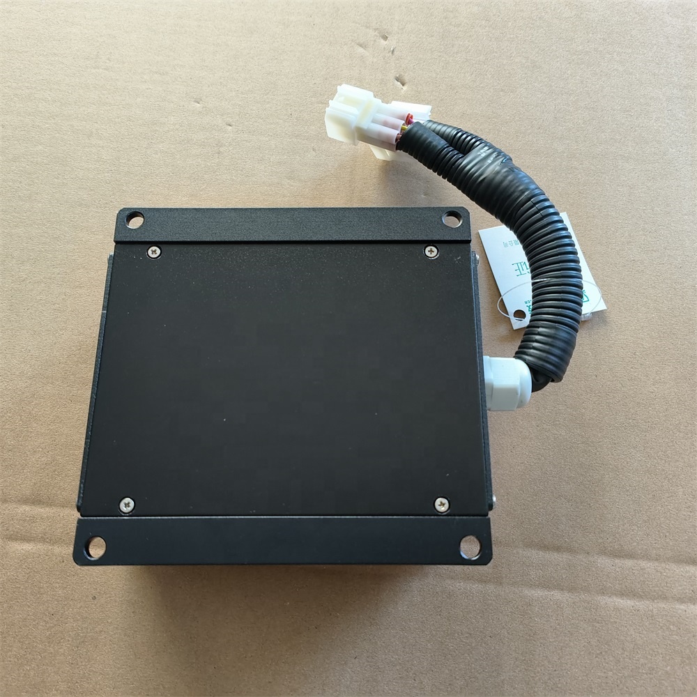 Sinotruk WG9720580004 Voltage Converter - High Quality Spare