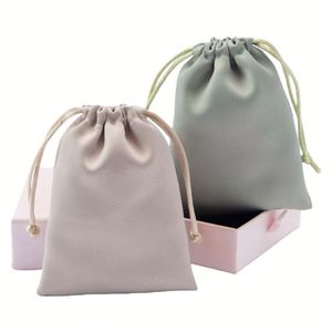 Pochette cadeau de luxe en satin mat avec cordon de serrage pour bijoux, impression de logo personnalisée, petit sac d'emballage pour colliers en satin - Product Image 3