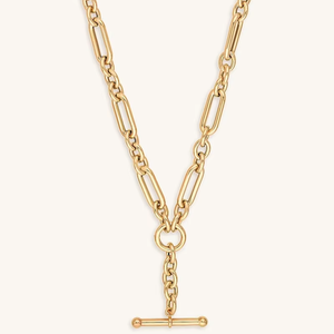 Collar Personalizado de Acero Inoxidable con Baño de Oro de 18K PVD, Cadena <span class=keywords><strong>Figaro</strong></span> y Dije en Forma de T para Mujer - Product Image 1