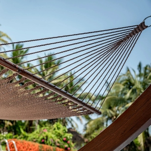 Soporte de hamaca de arco de madera de 12 pies con hamaca Columpio de cuerda de poliéster Caribeño para piscina de jardín al aire libre - Product Image 4