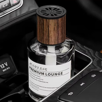 Vente en gros Désodorisant pour voiture Parfum de voiture de luxe Désodorisant suspendu Parfum Bouteille en verre de luxe personnalisée avec bouchon diffus